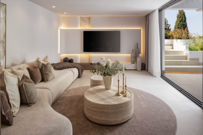 Pura Penthouse-2